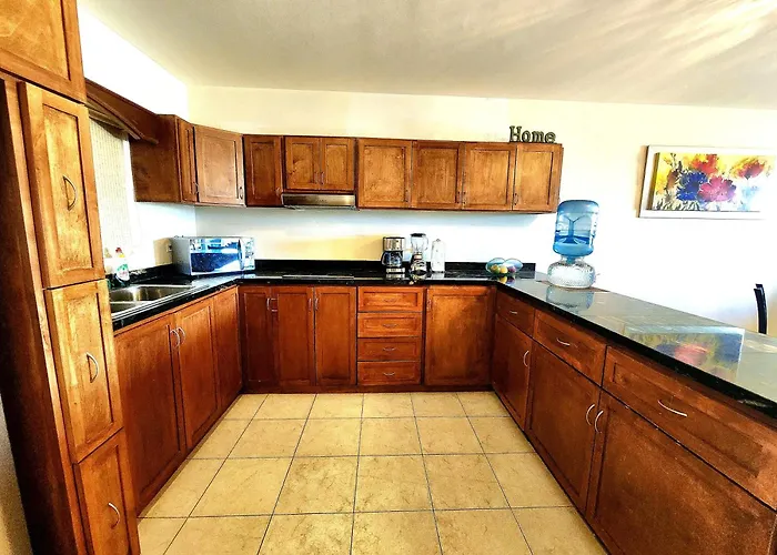 Bahia Del Tezal 202b: 2br/2bt Condo, Big Pool, 5 Minutes Walk To Beach! * Cabo San Lucas